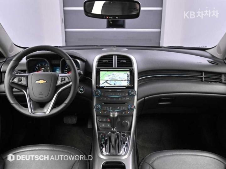 Chevrolet Malibu 2.0 LT Deluxe Pack 8
