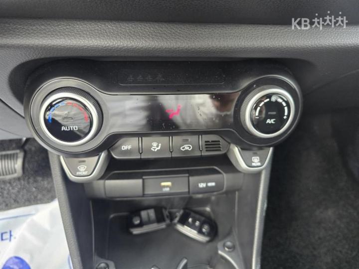 Kia Morning Urban JA 1.0 Gasoline Signature 9
