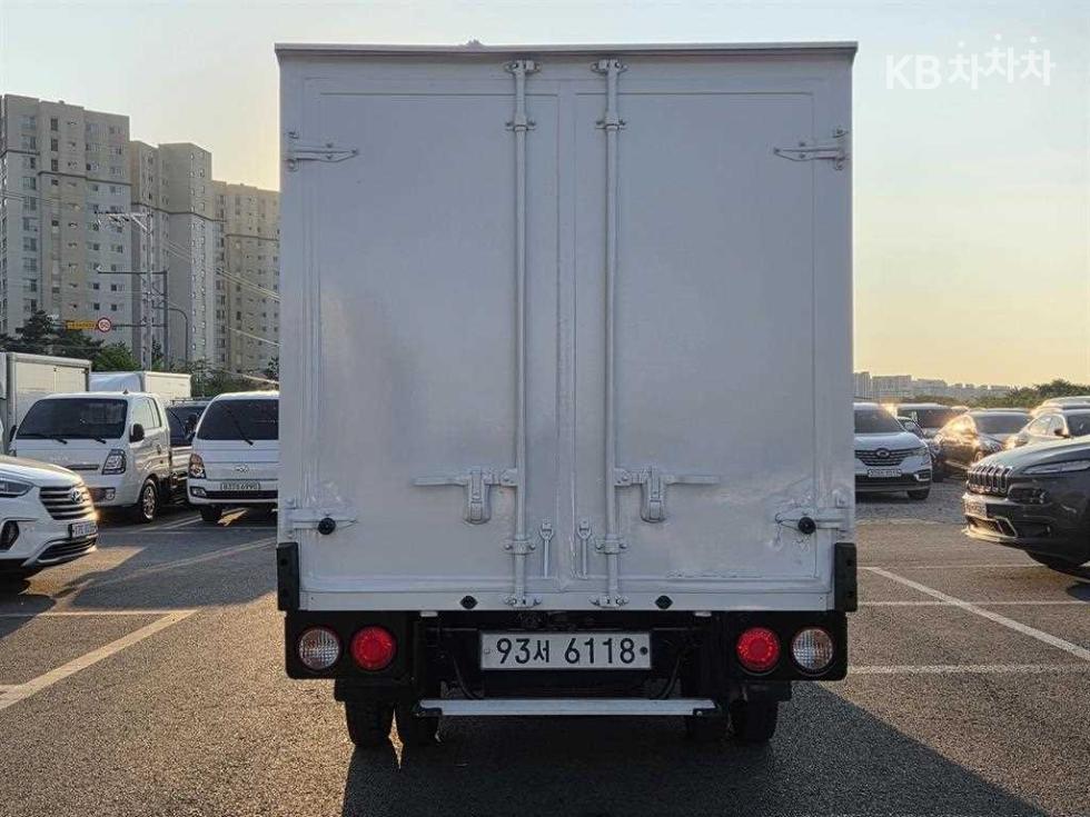 2019 - kia bongo iii
