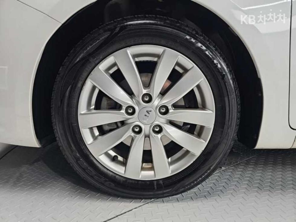 2014 - kia k3