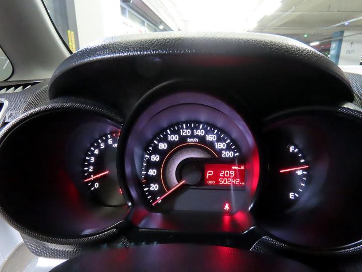 Kia Ray Van 1.0 Gasoline Van Premium Type 10