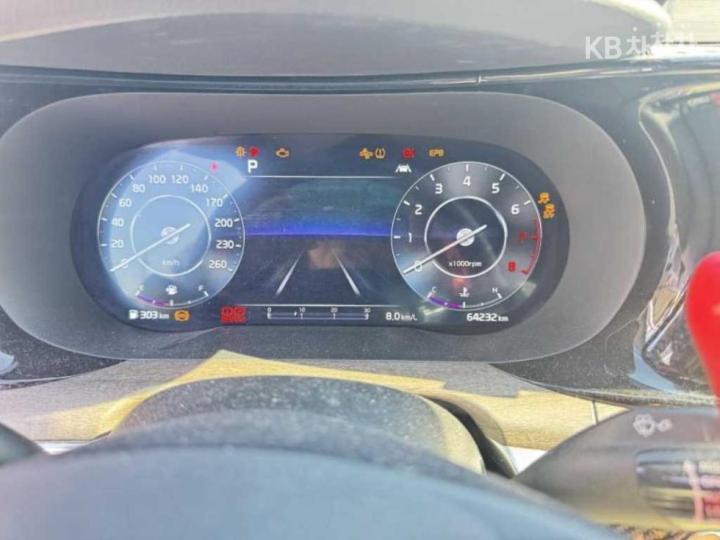 Kia K5 2.0 Gasoline Noblesse 9