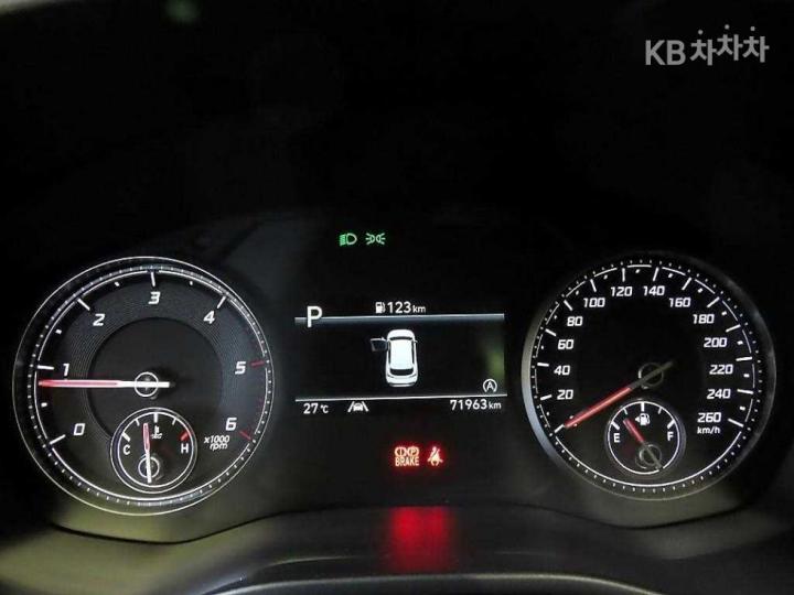 Hyundai Santa Fe TM Diesel 2.2 2WD Premium Choice 10
