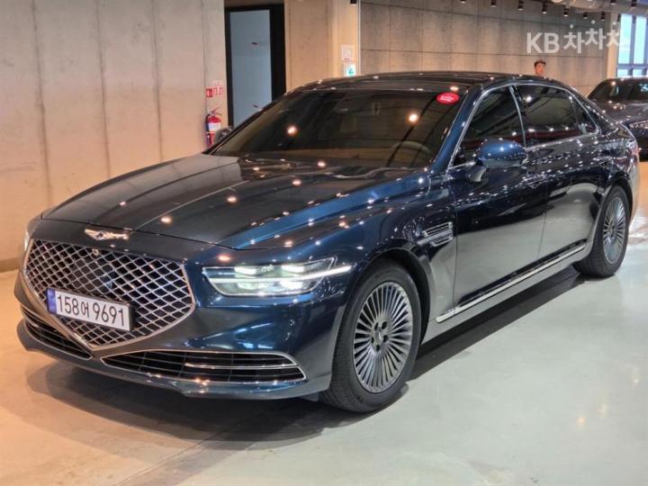 Genesis G90 3.8 GDi AWD Luxury