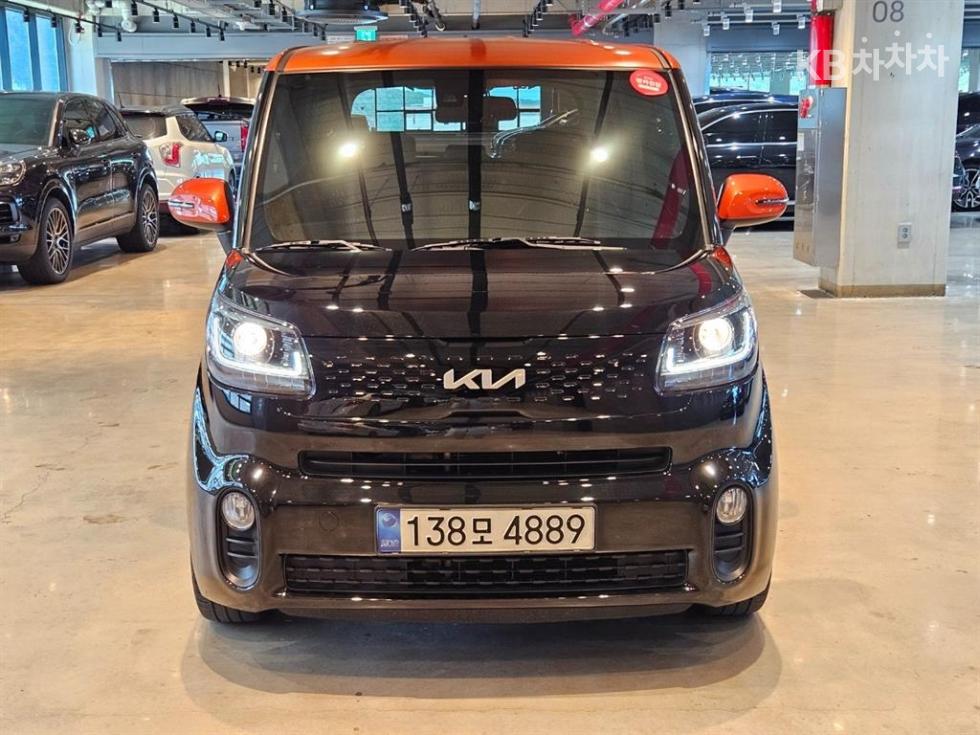 2022 - kia ray