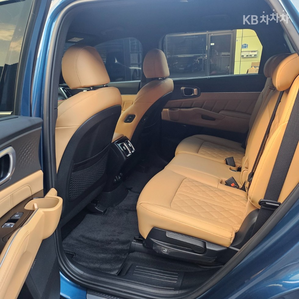 2023 - kia sorento