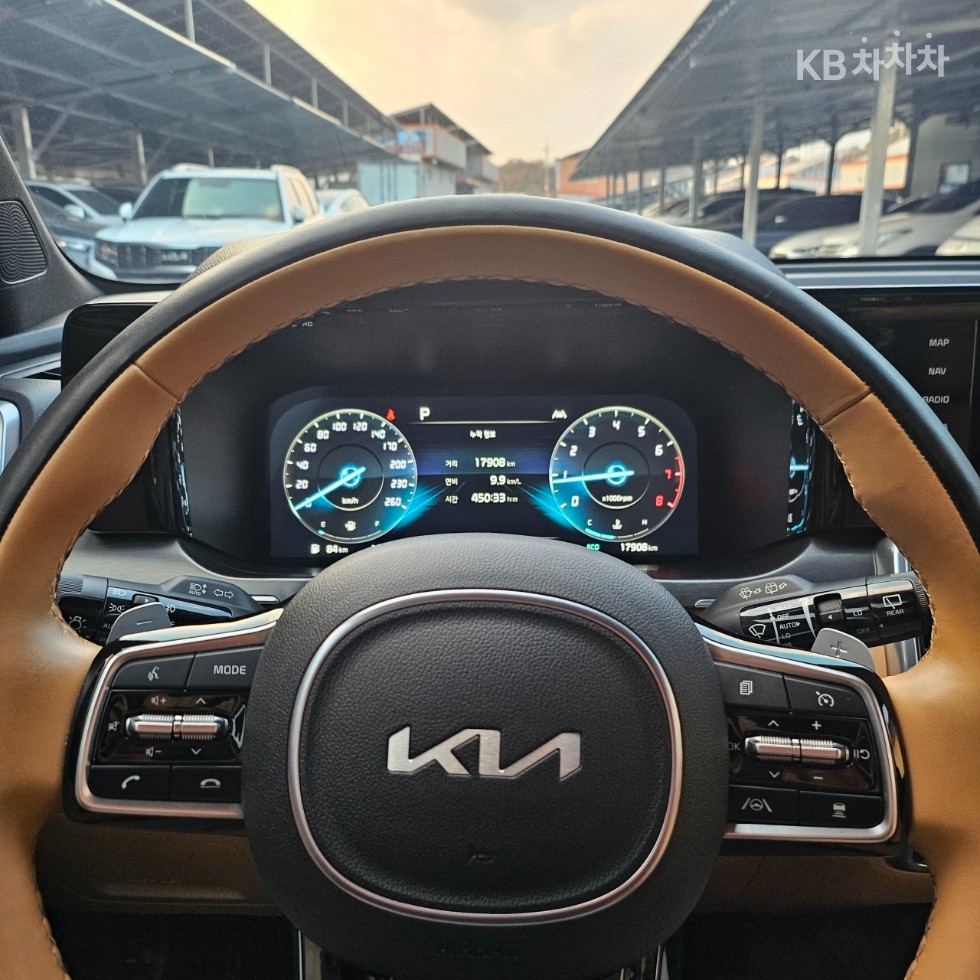 2023 - kia sorento