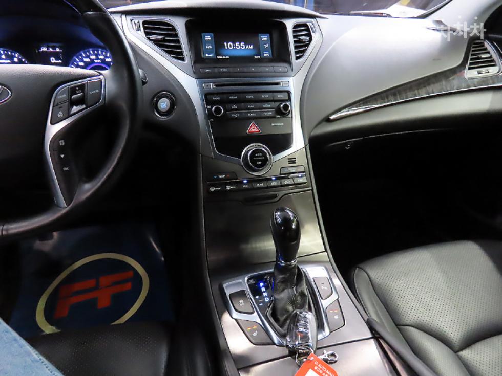 Hyundai Grandeur — miniaturë 11
