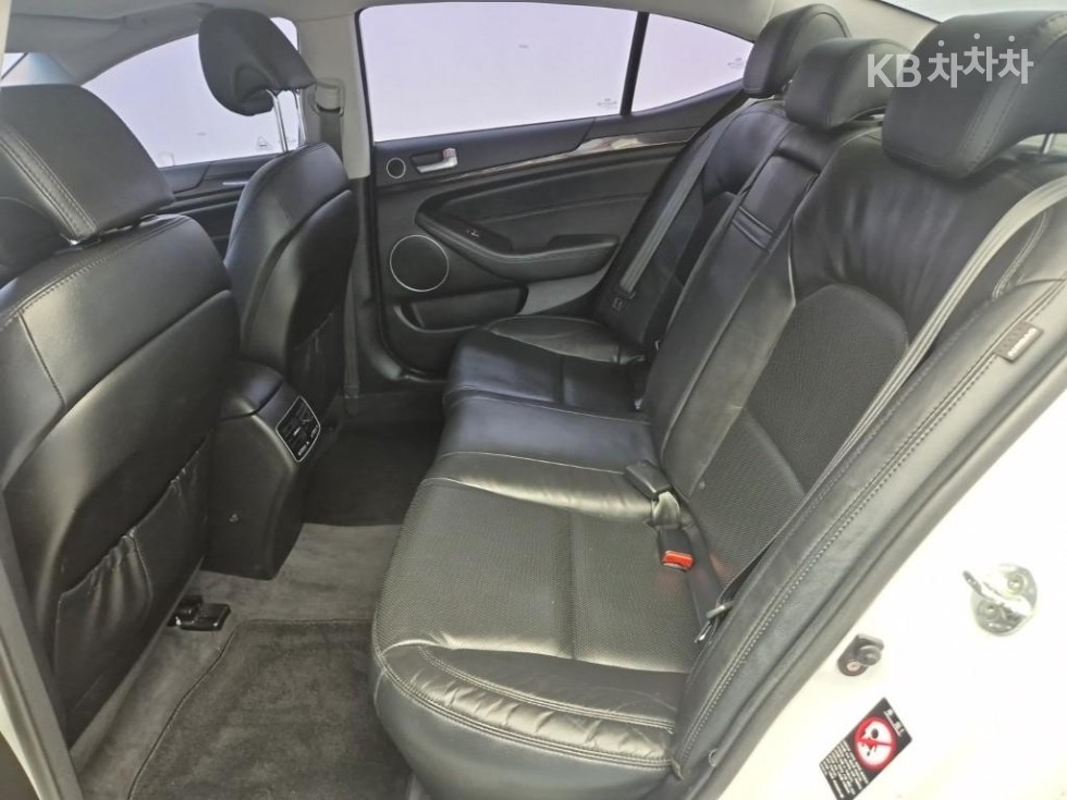 2015 - kia k7
