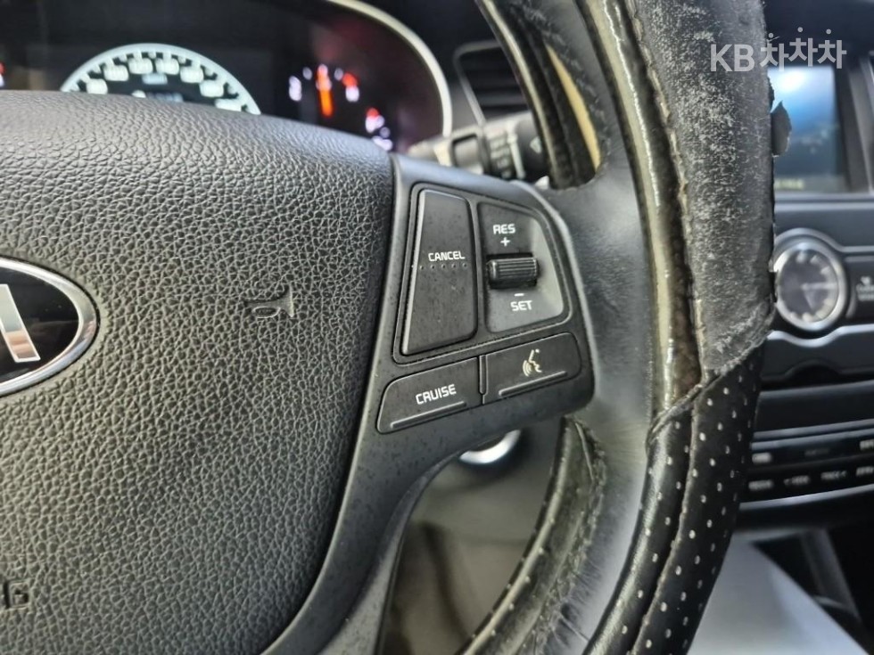 2015 - kia k7