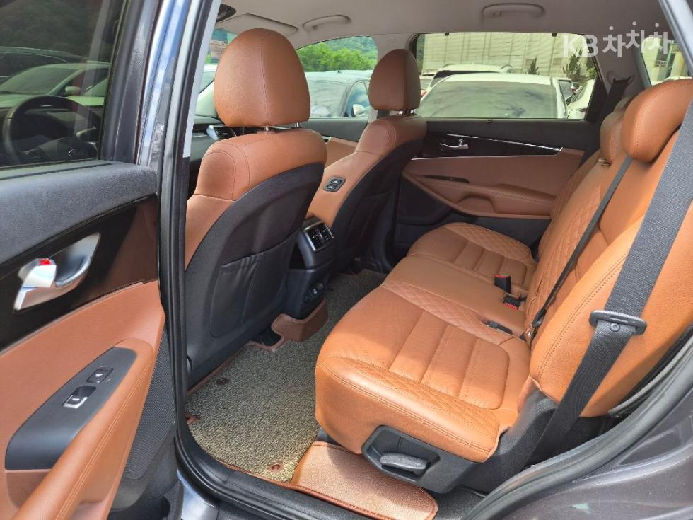 2018 - kia sorento