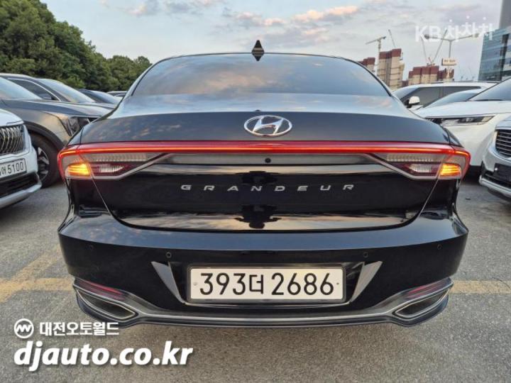 Hyundai Grandeur 2.5 LeBlanc — фото 5