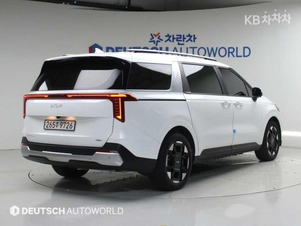 2024 - kia carnival