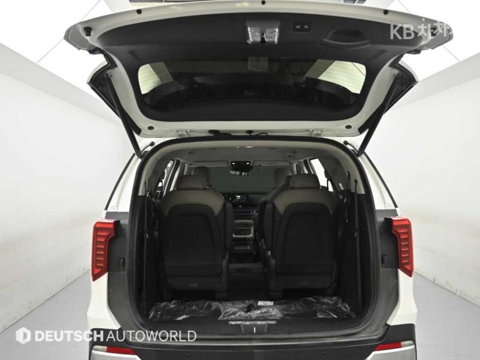 2024 - kia carnival