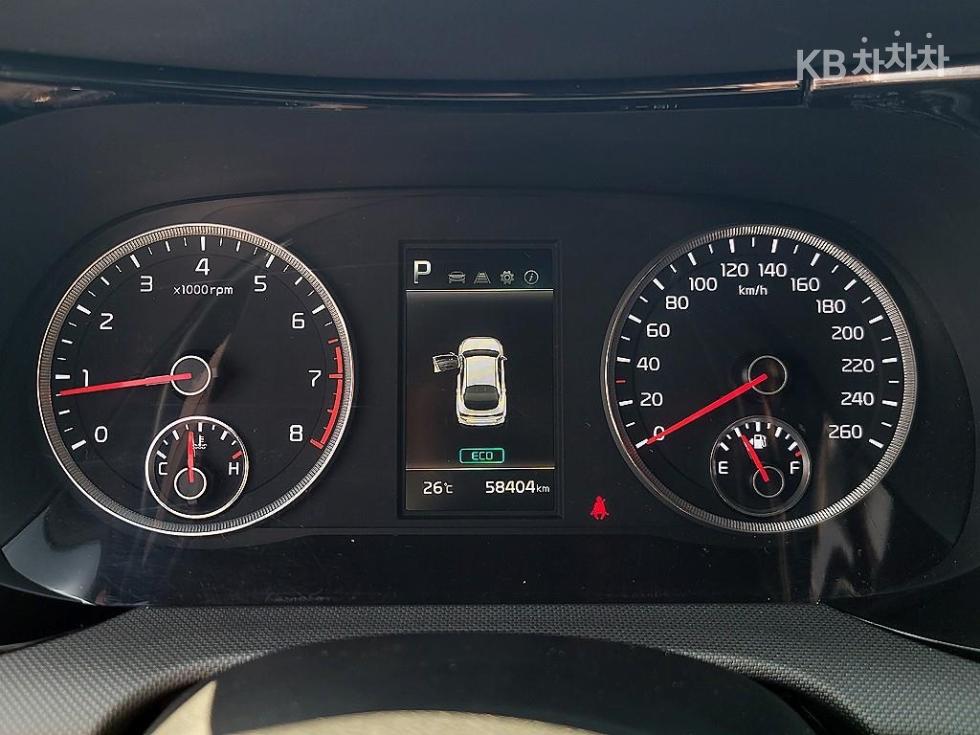 Kia K5 — miniaturë 9