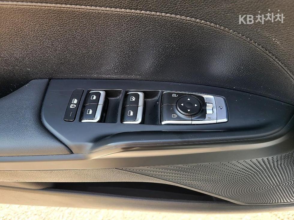 Kia K5 — miniaturë 12