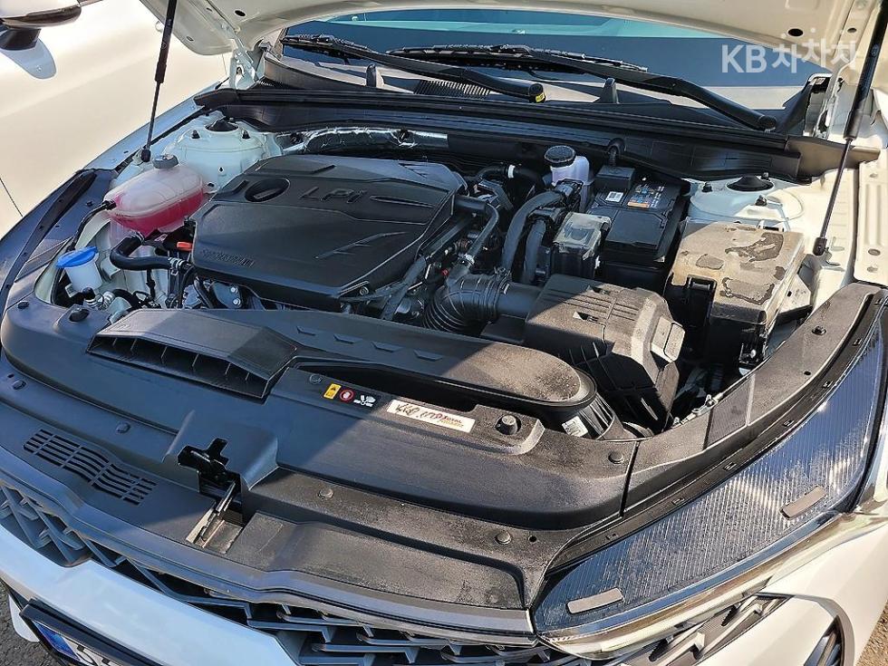 Kia K5 — miniaturë 17