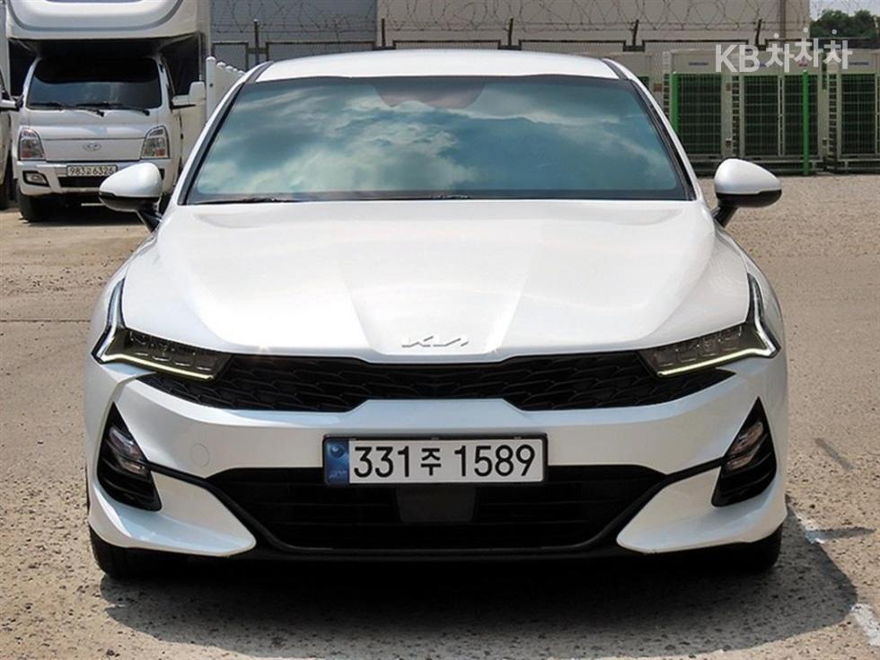 2023 - kia k5