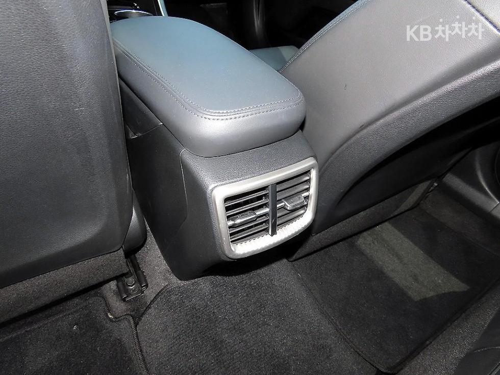 2023 - kia k5
