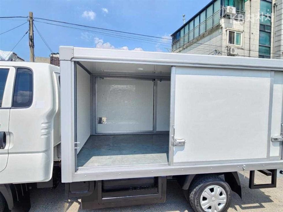 2022 - kia bongo iii