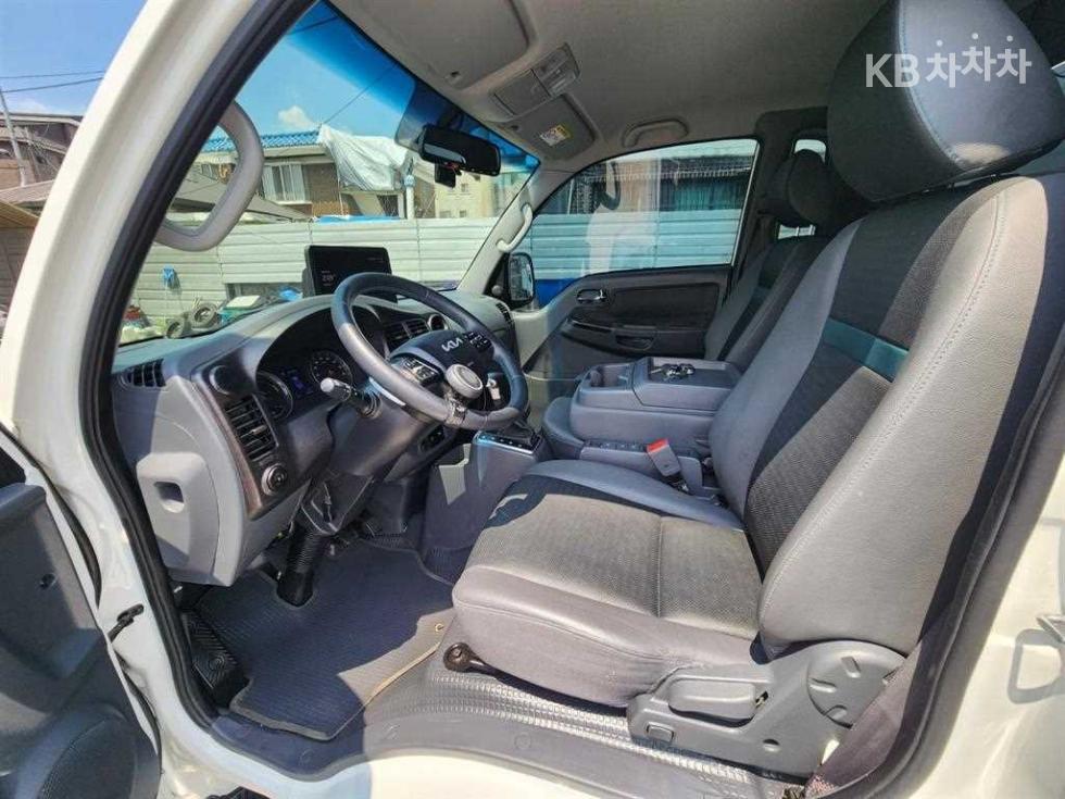 2022 - kia bongo iii