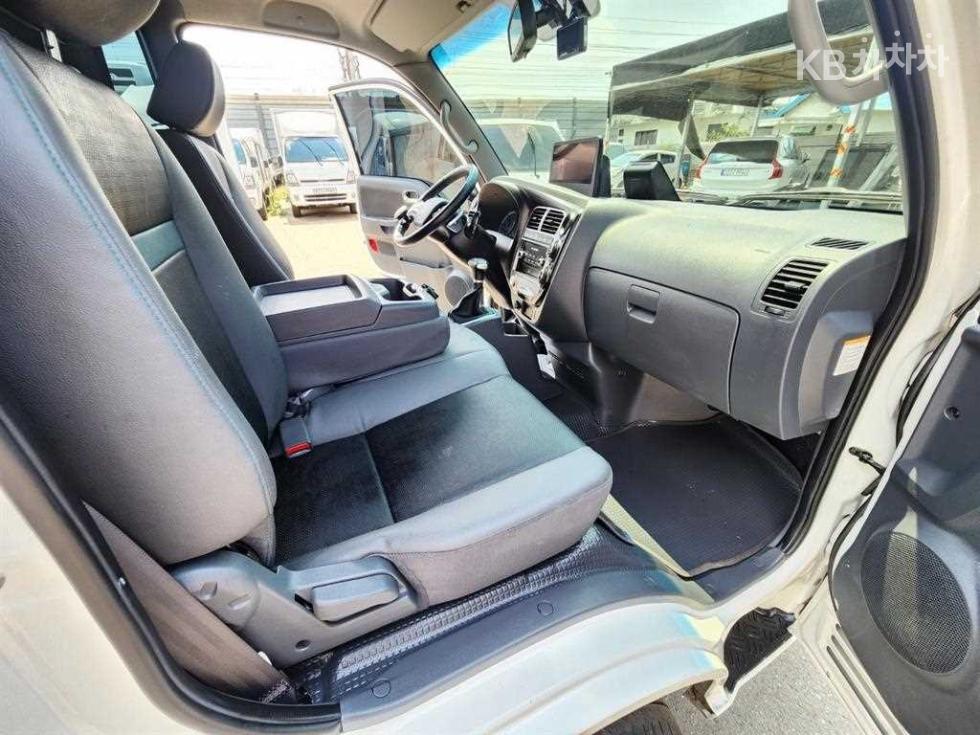 2022 - kia bongo iii