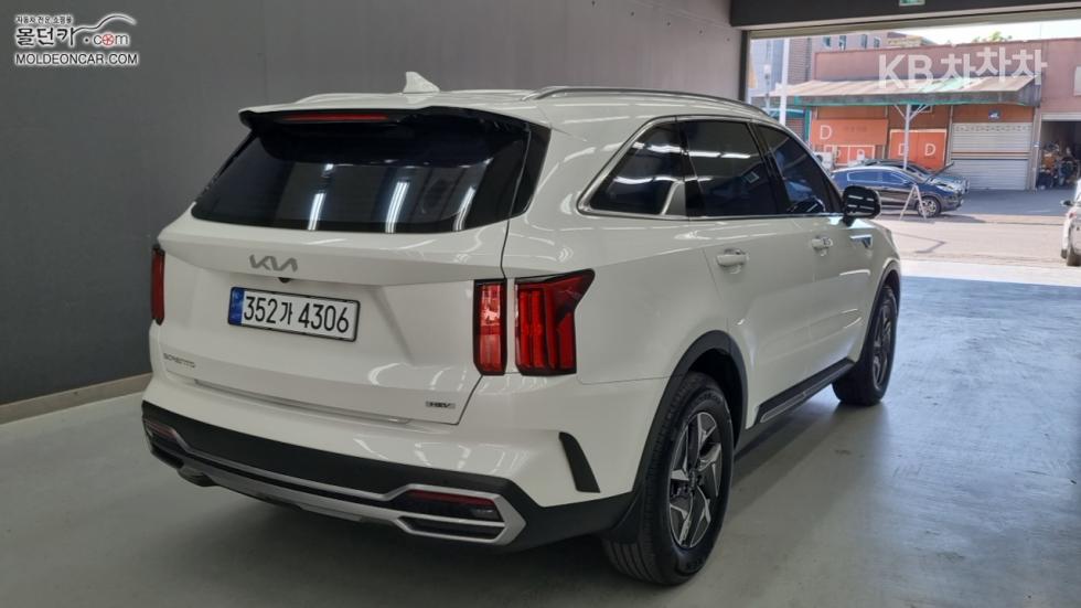 2023 - kia sorento