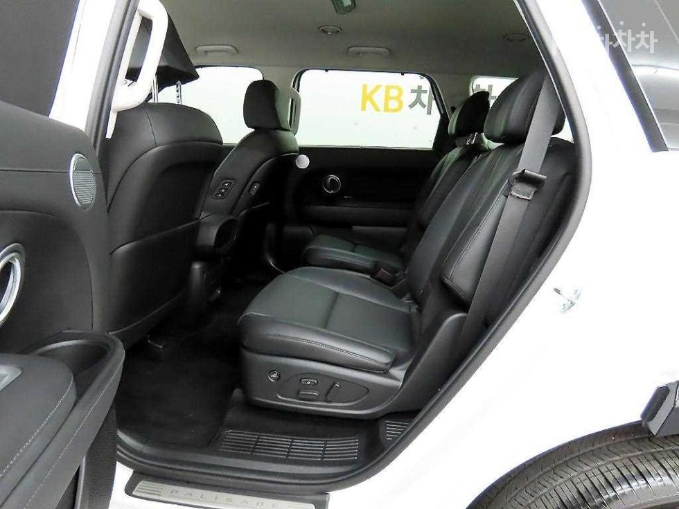 2025 Hyundai Used Car photo