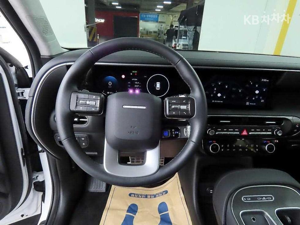 2025 Hyundai Used Car photo