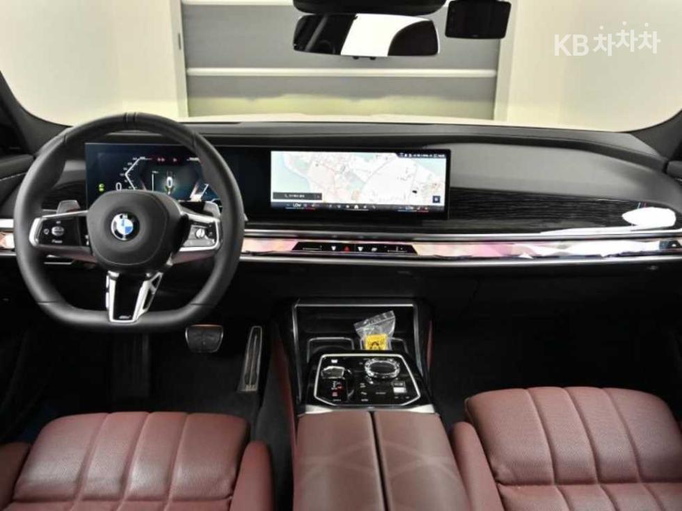 BMW 7er — miniaturë 7