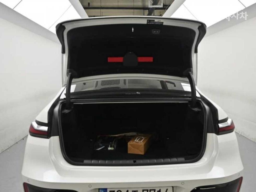 BMW 7er — miniaturë 19