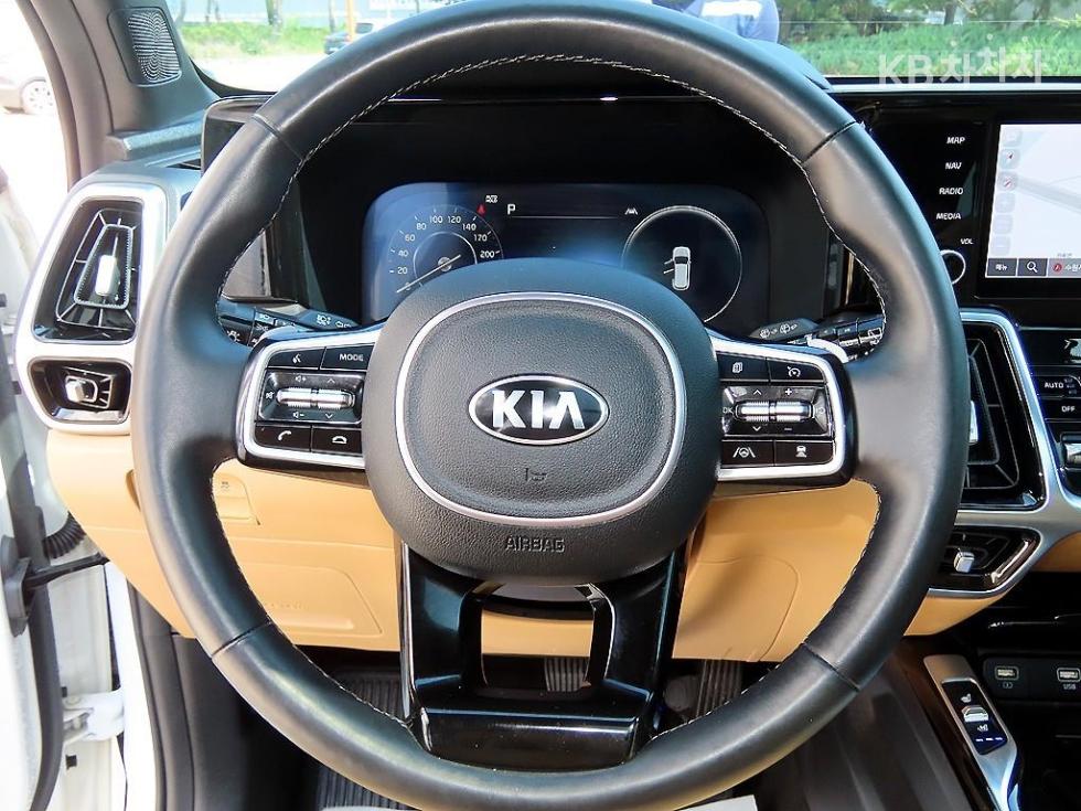 2021 - kia sorento