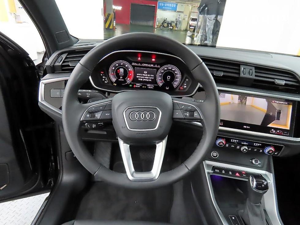 2025 Audi The New Q3(F3) photo