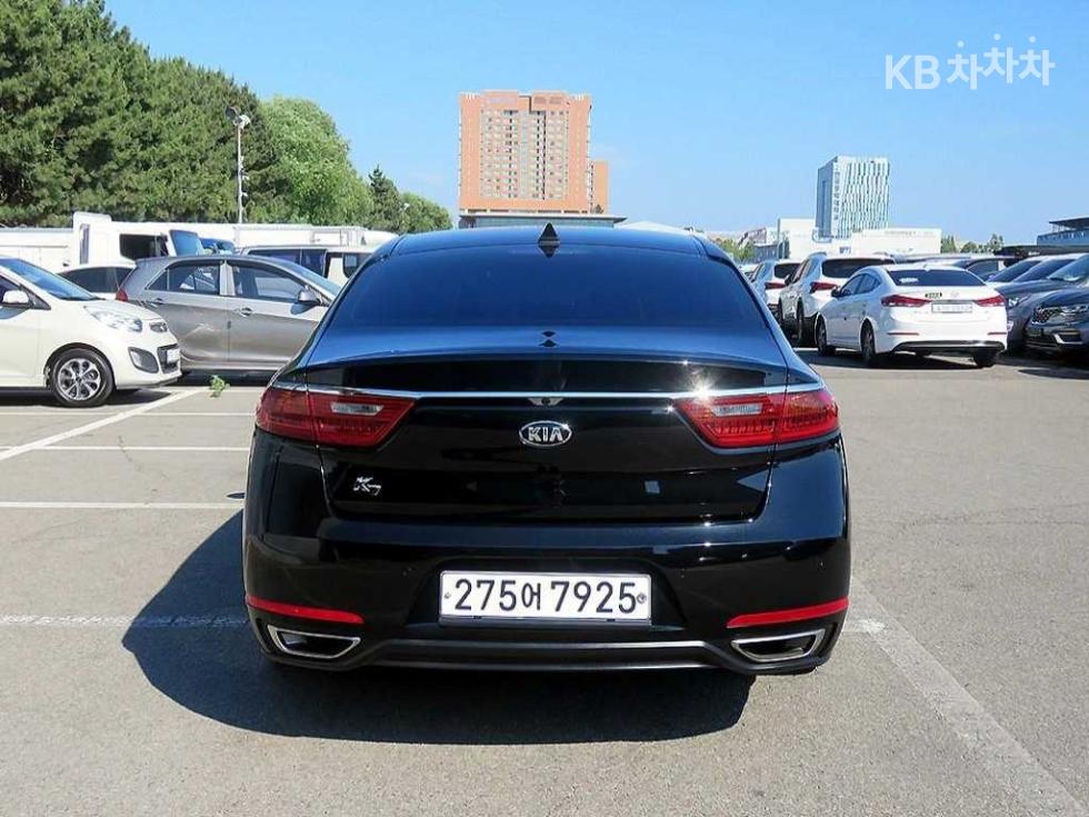 2019 - kia k7