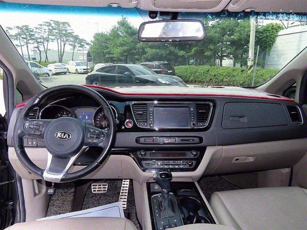 2016 - kia carnival