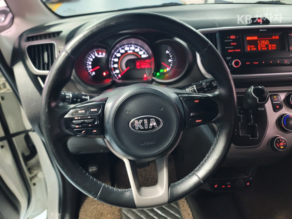 2018 - kia ray