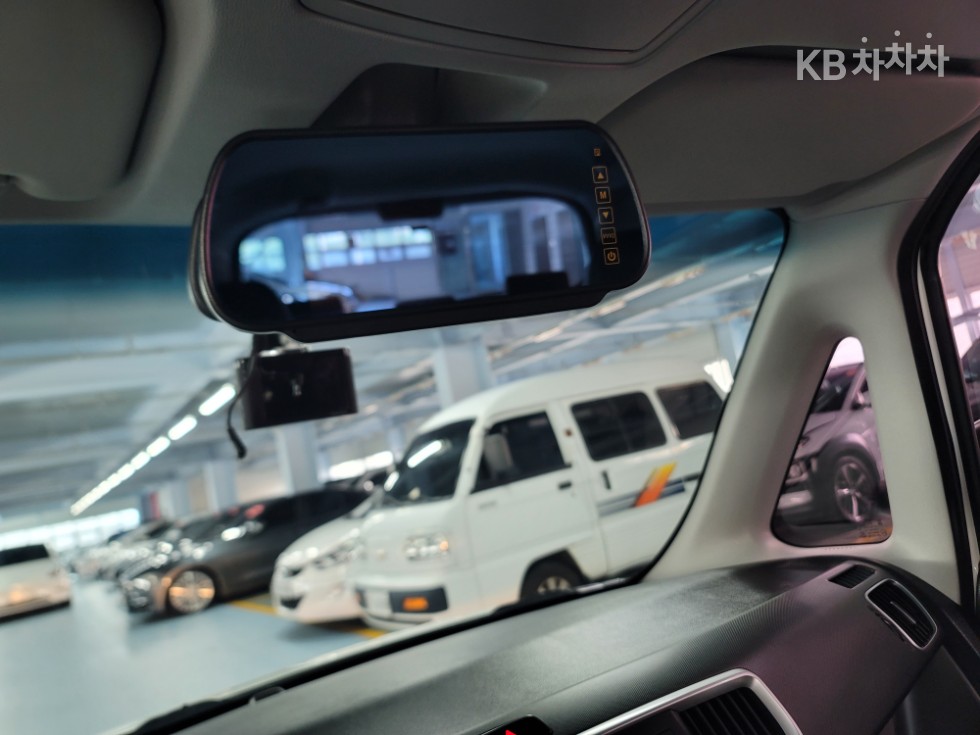2018 - kia ray