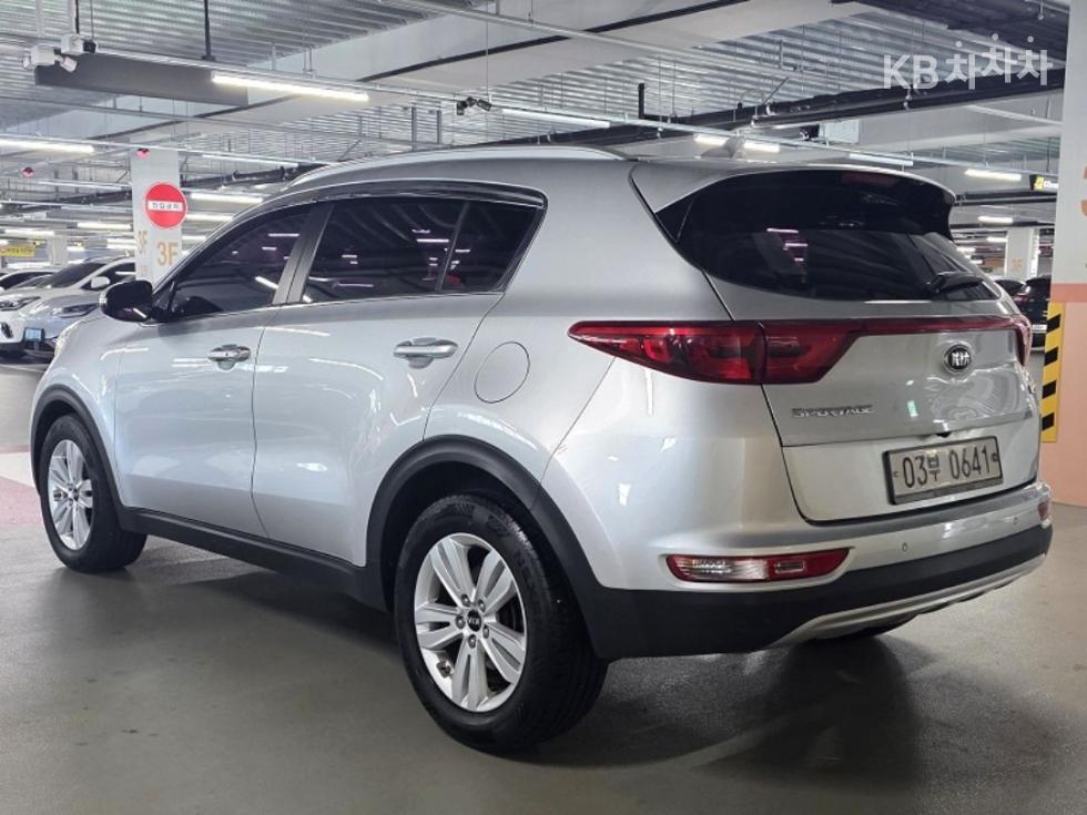 2016 - kia sportage