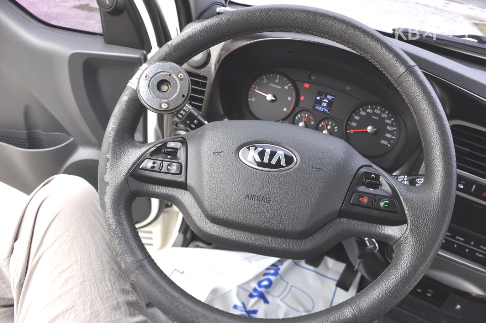 2017 - kia bongo iii