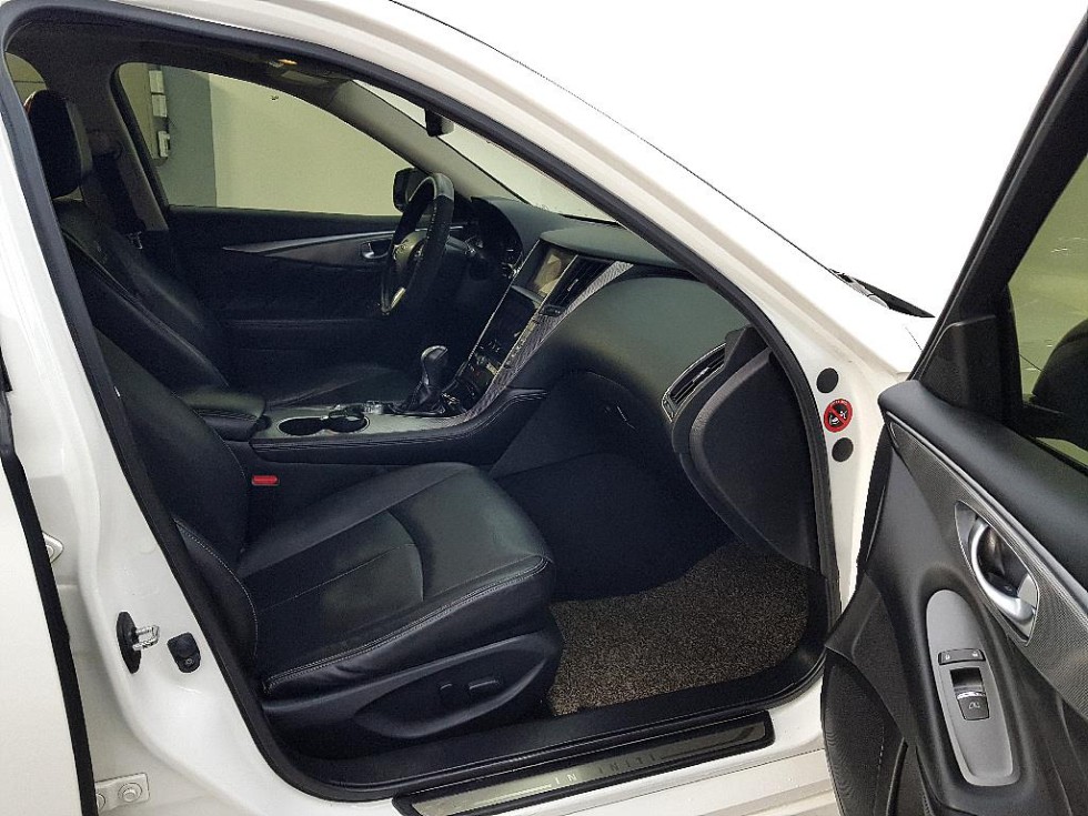 2014 - infiniti q50