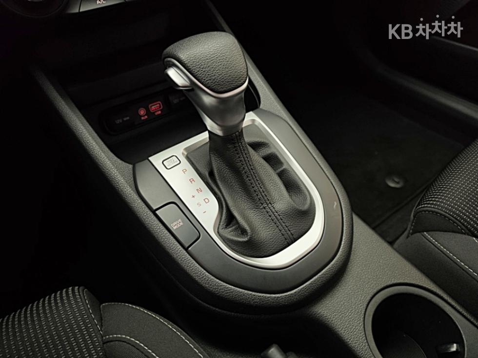 2020 - kia k3