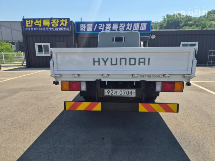 Hyundai Mighty 2019 photo 3