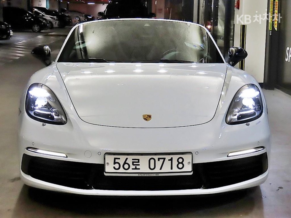 2017 Porsche 718 photo