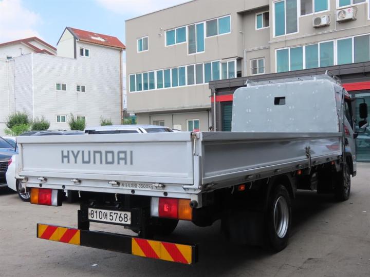 Hyundai Mighty 2023 photo 3