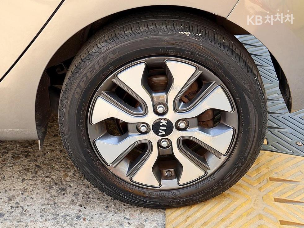2016 - kia morning