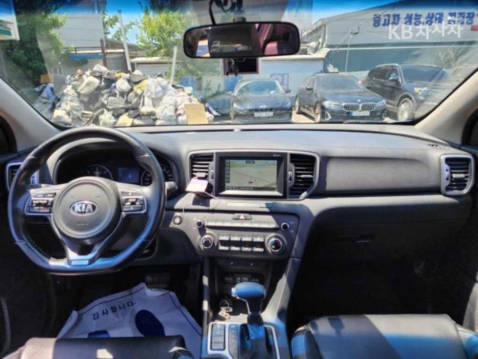 2016 - kia sportage