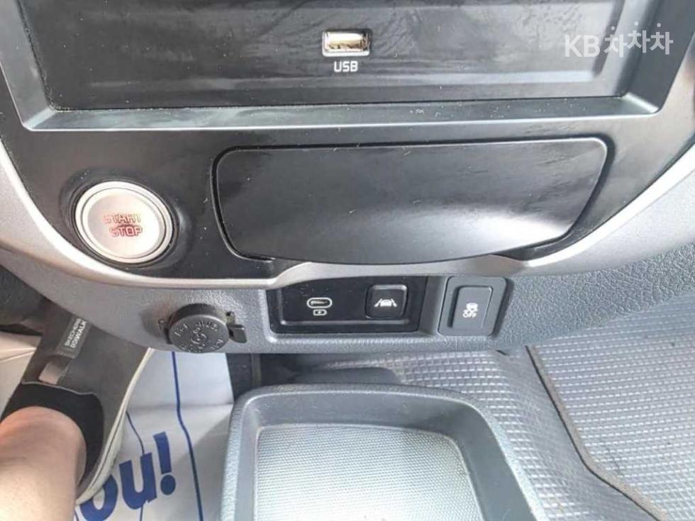 2023 - kia bongo iii