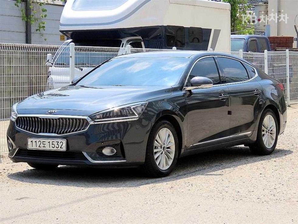 2019 - kia k7