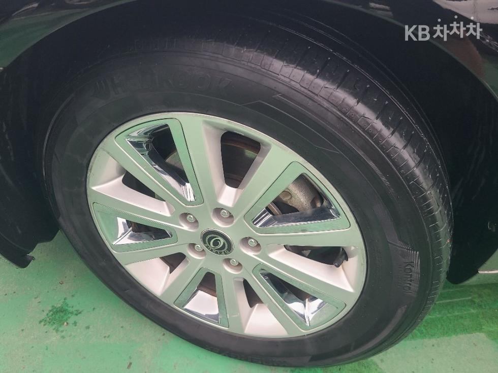2010 - kia opirus