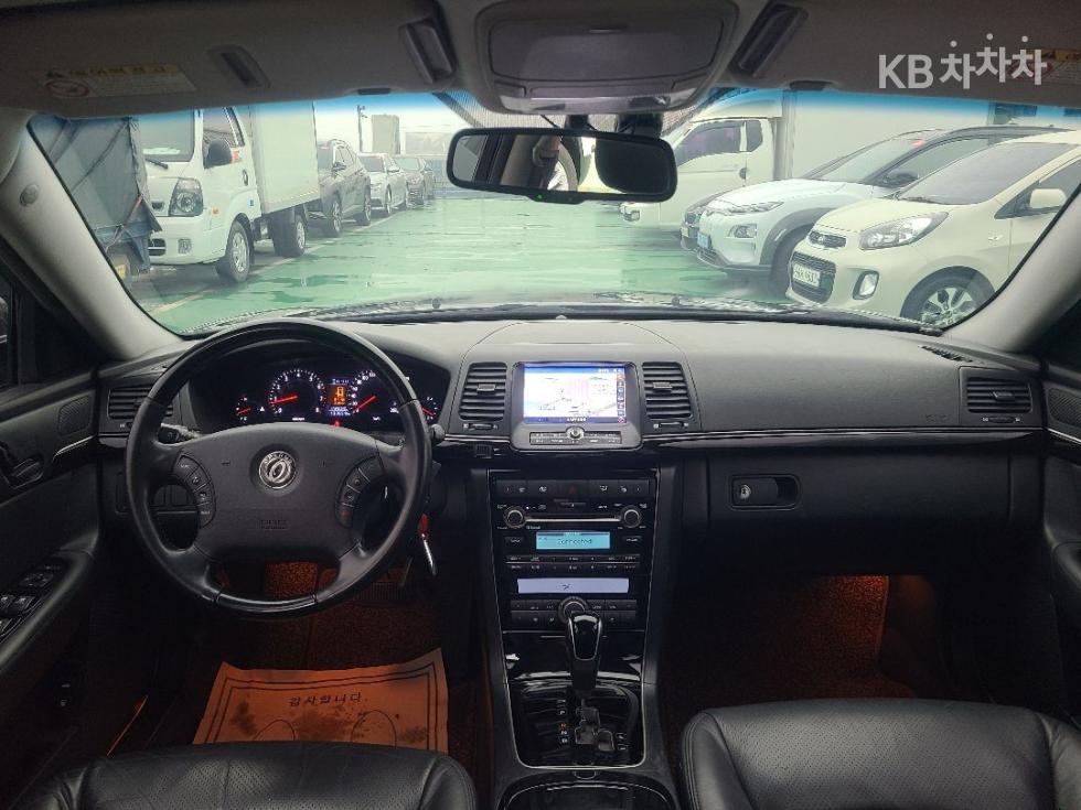 2010 - kia opirus